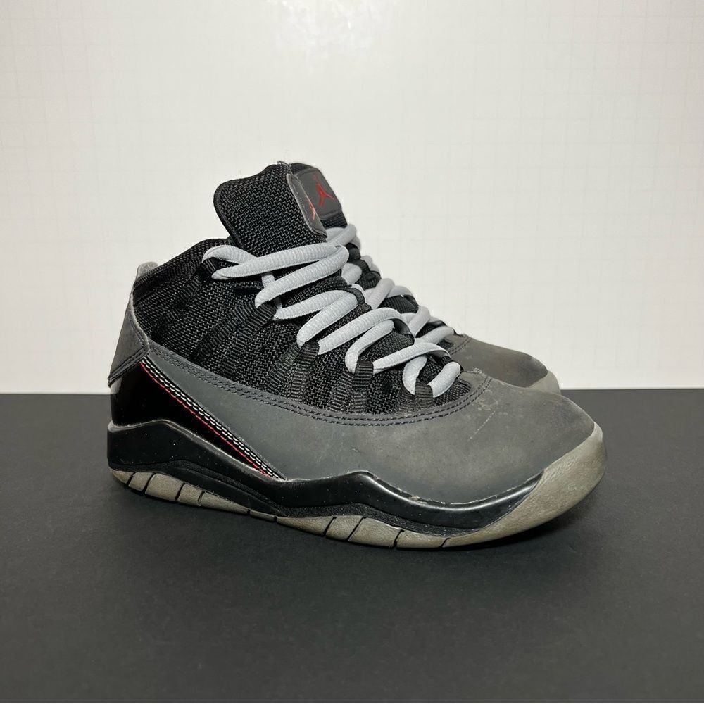 Toddlers JORDAN Prime Flight High Cool Grey Sneakers / Size 11C